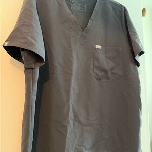 EUC FIGS Women’s Catarina One Pocket Scrub Top in Charcoal Gray